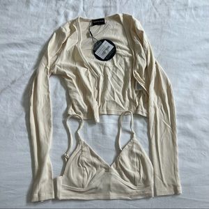 WHITEFOX BOUTIQUE - Who we are two piece crop Set (2 pieces!)